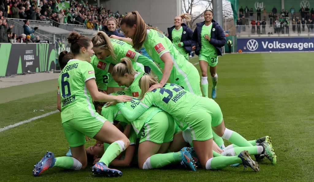 Wolfsburg one hand on title with Bayern rout as Potsdam, Hoffenheim, Frankfurt race for top three finish: Frauen Bundesliga Week 19 Round Up